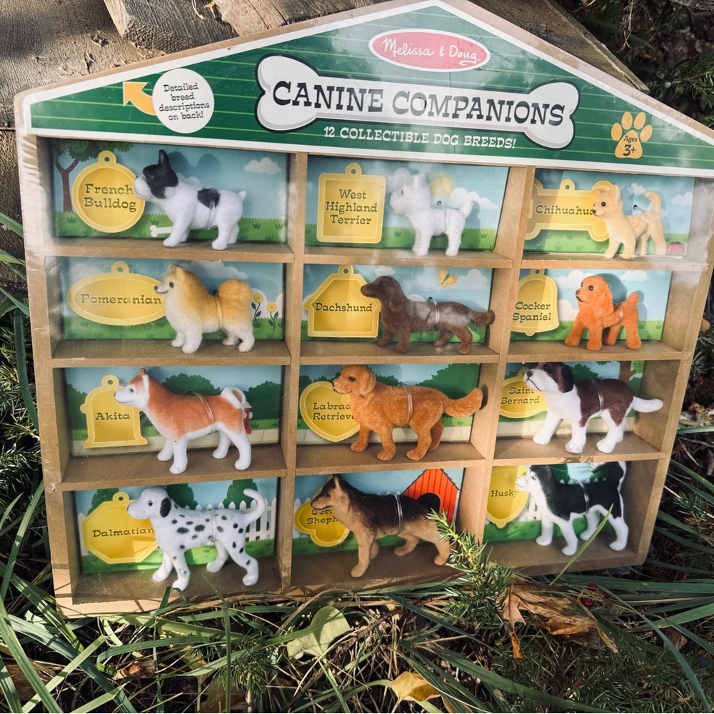 Toy dog figurines Canine Companions Dog Breeds Set by Melissa & Doug